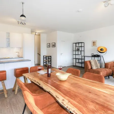 Hafenspitze App 33 *